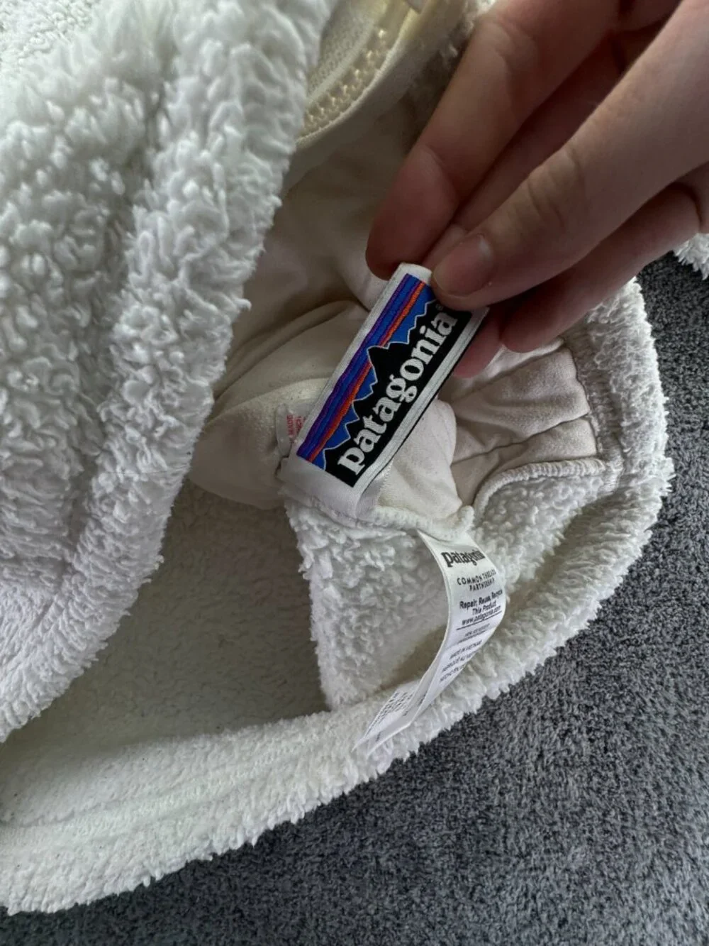Patagonia Girls Hooded Jacket Hoodie Ivory White XL 14 W/ Logo Full Zip Soft